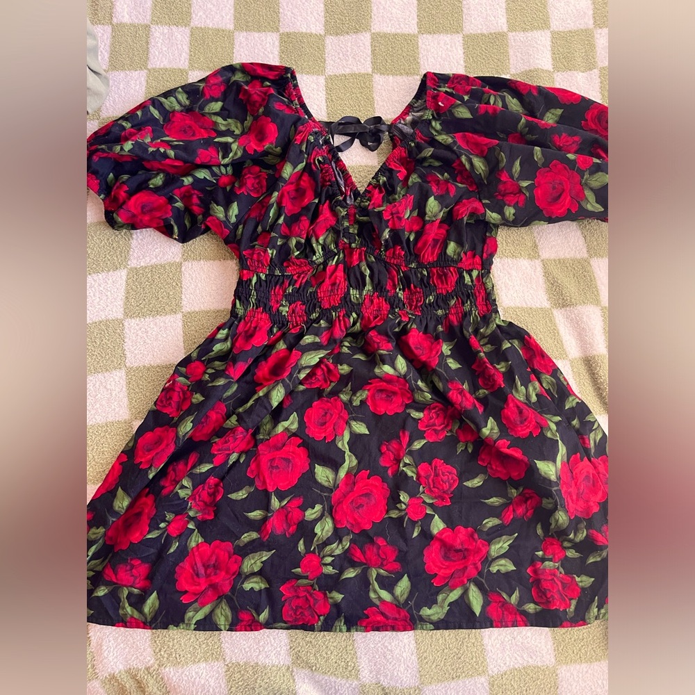 Old Navy Black and Red Floral Dress